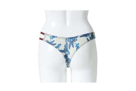 Manon tanga - La siréne